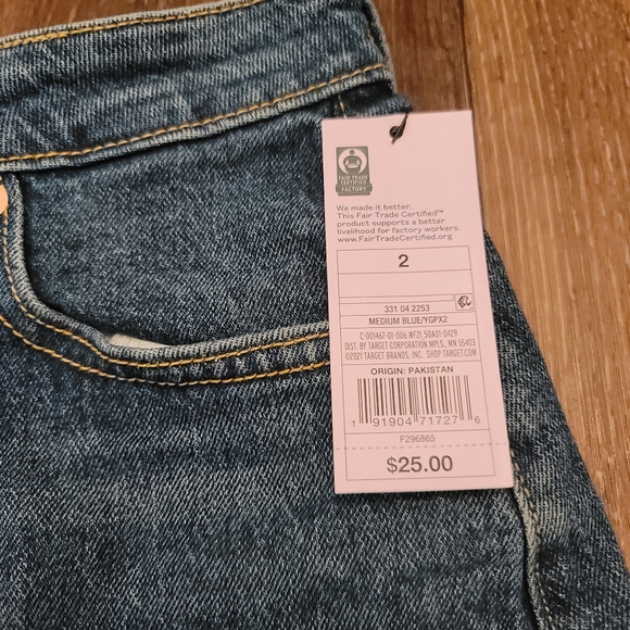 WILD FABLE Super High Rise Distressed Baggy Jeans - Picture 7 of 8